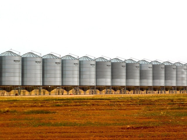 Commercial Grain Bins in South Dakota