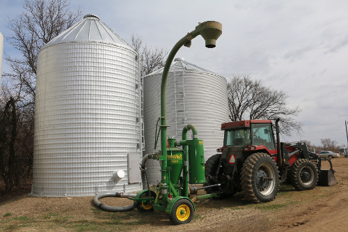 farm grain bins in iowa, illinois